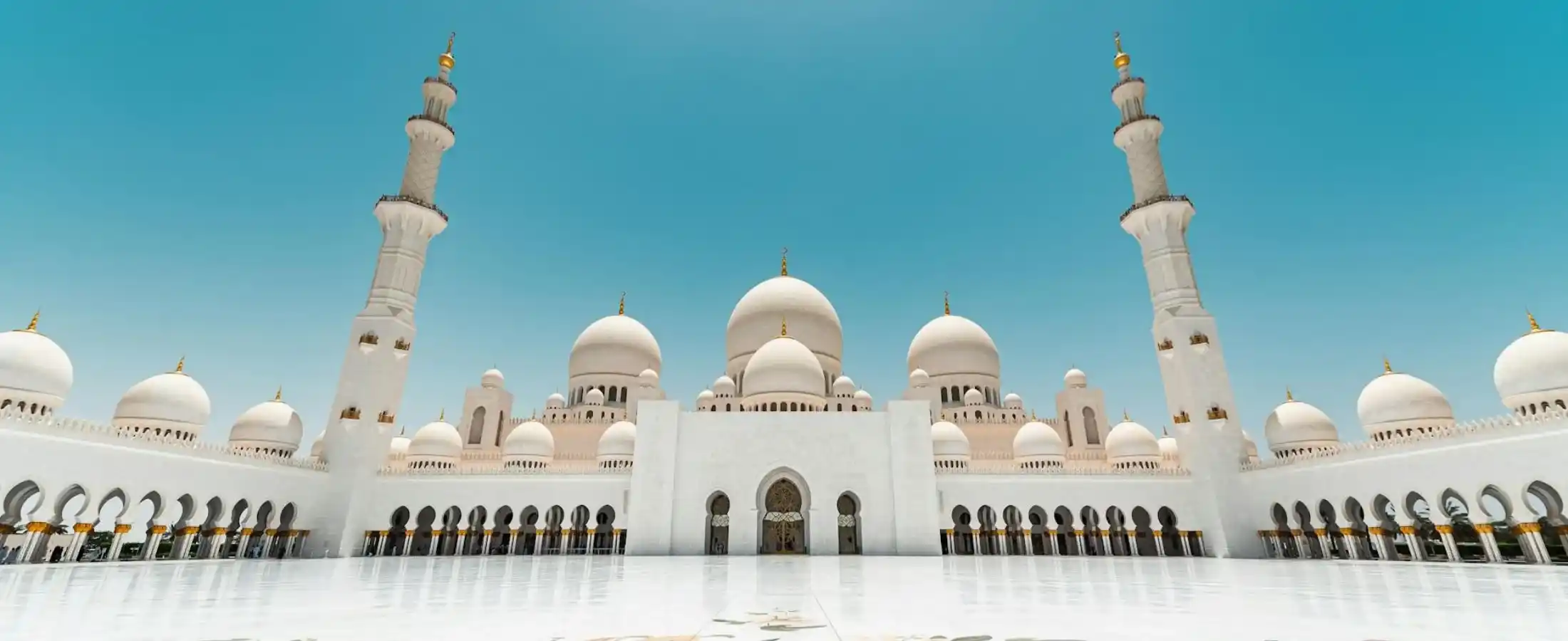 Abu Dhabi Sheikh Zayed-Mosque