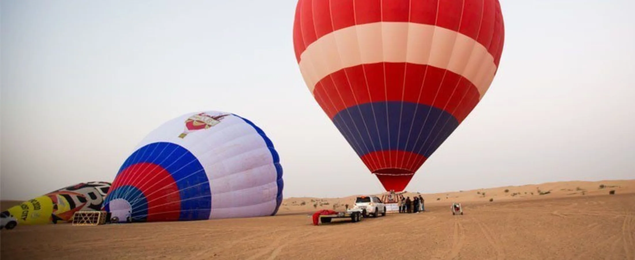 Exotic-Sunrise-with-Balloon-Flights