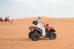 Quad bike ride in dubai