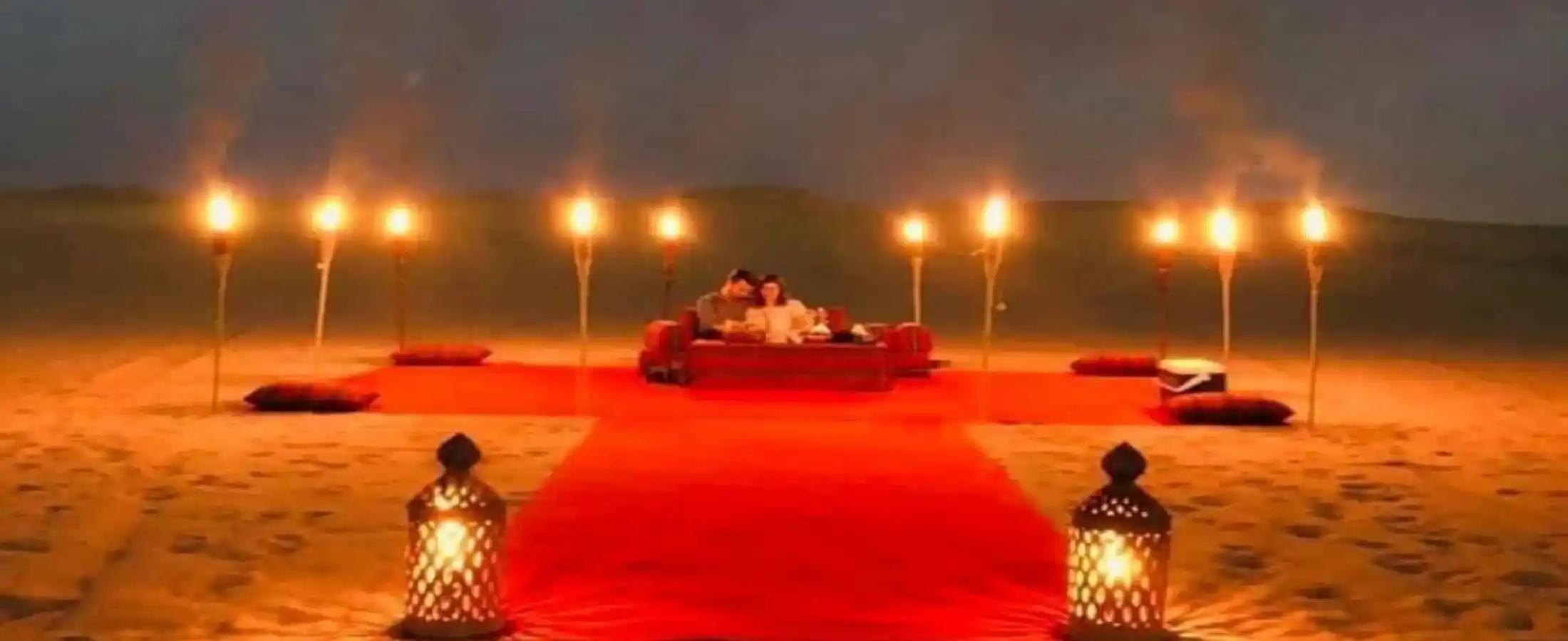 Private Romantic Dinner Desert Safari